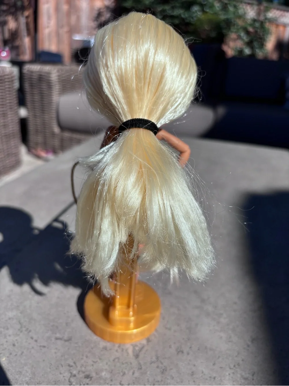 LOL Surprise OMG SWAG Fashion Doll Series 1 Blonde Clothes Accessories Stand Lot